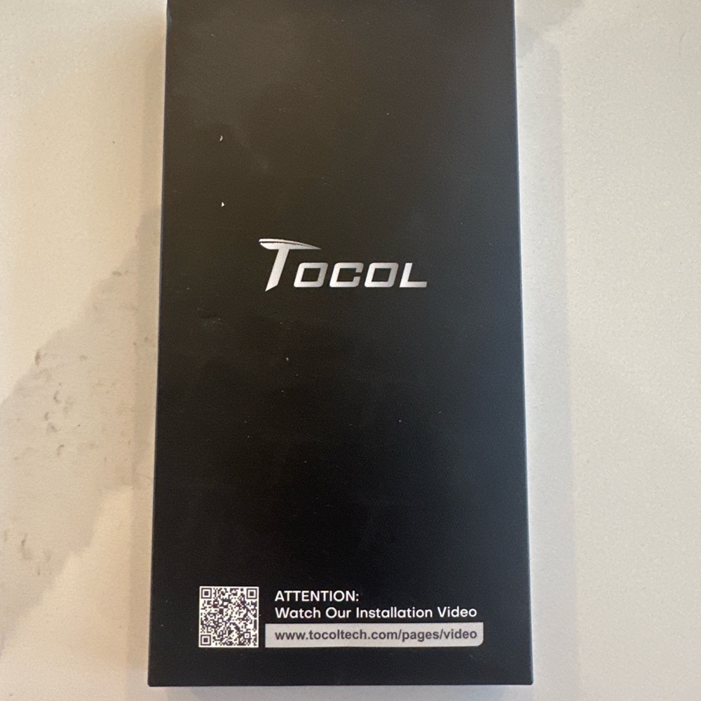 Apple Screen Protector with Installation Kit - Picture 2 of 16